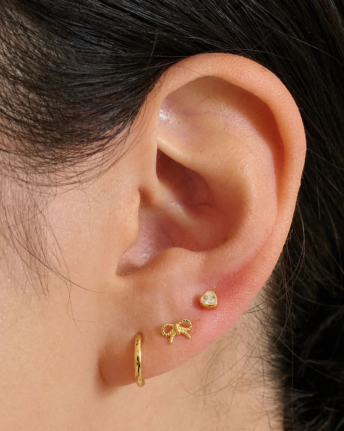 14K Solid Gold Bezel Heart Stud - Image 2