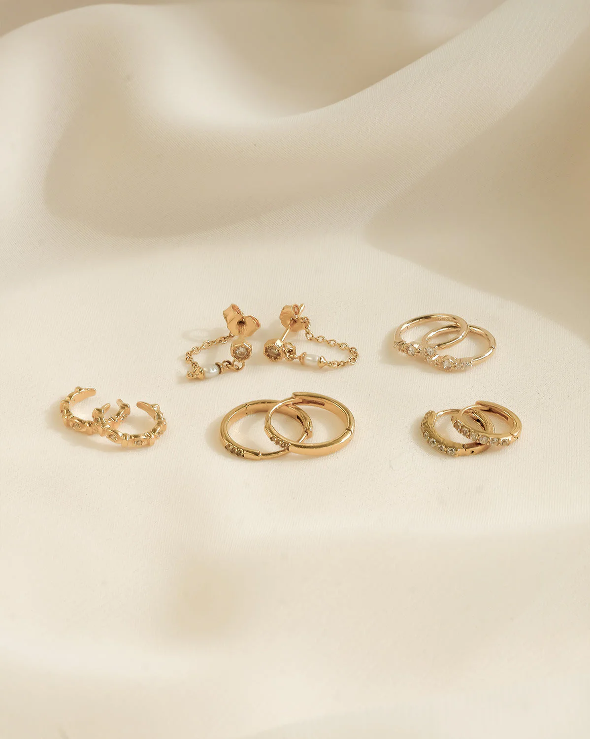 Solid Gold Delia Pearl Drop Stud - Image 5