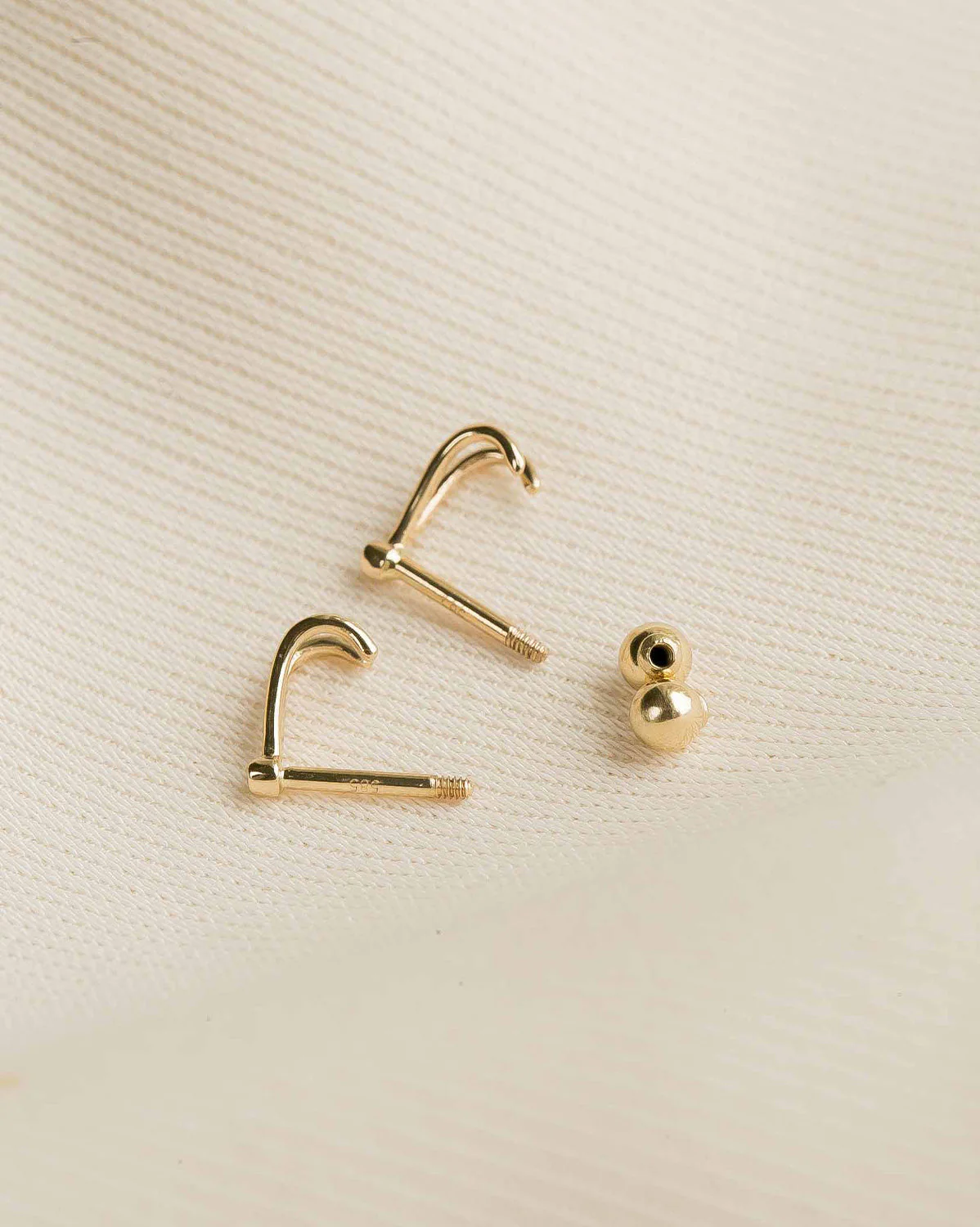 14K Solid Gold Faye Wishbone Single Stud - Image 3