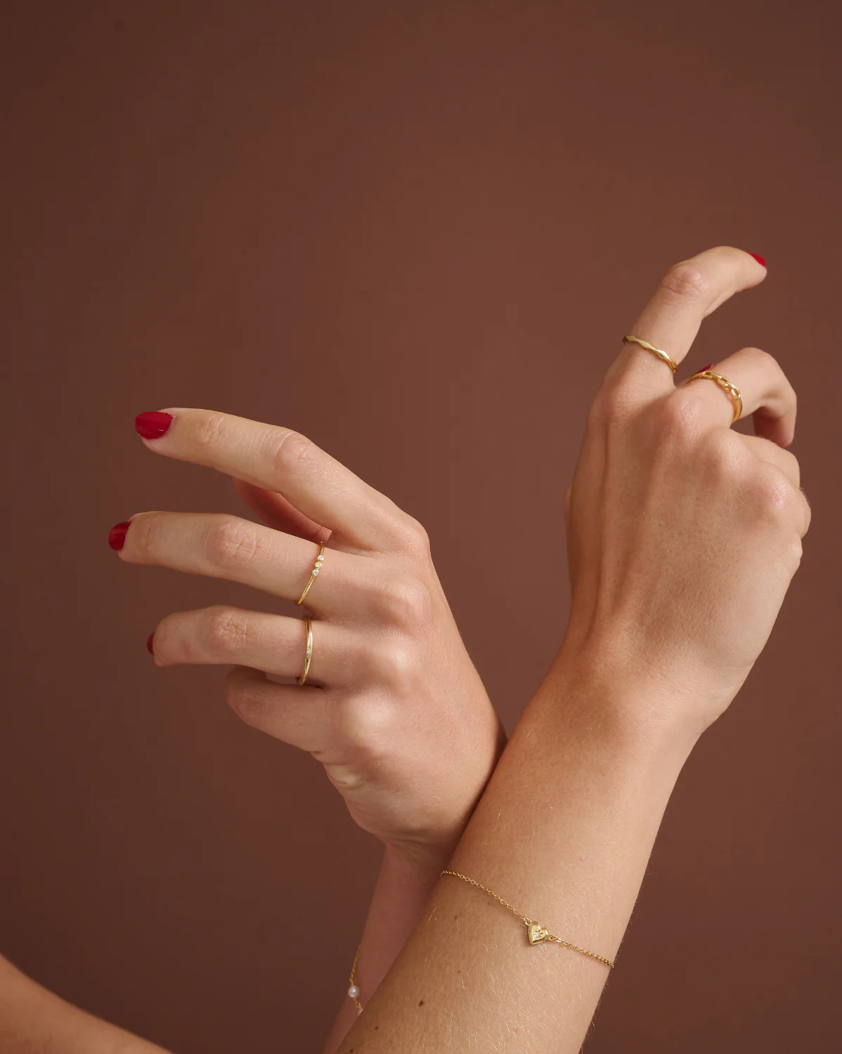 6K Solid Gold Flat Mini Signet Ring - Image 8