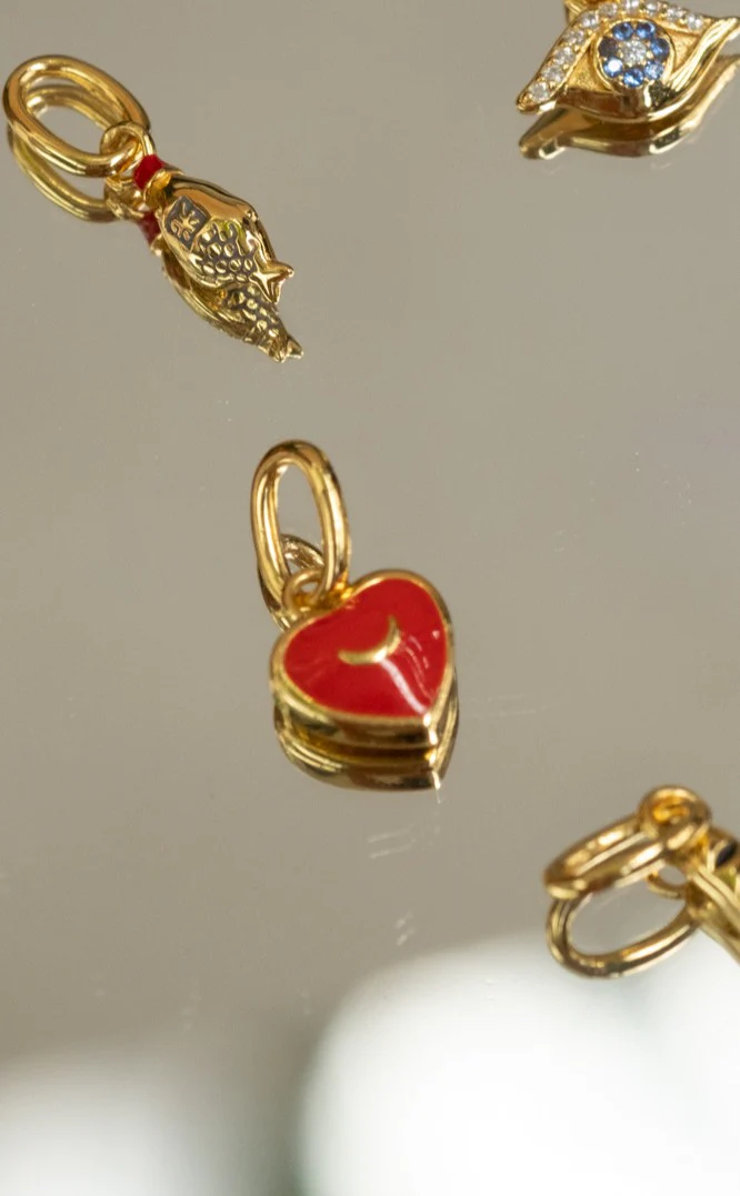 Solid Gold Sailor Moon Heart Charm - Image 4
