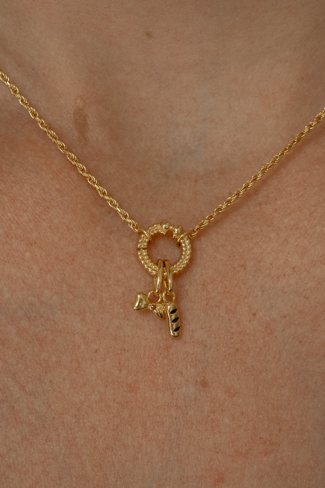 Solid Gold A Witch's Bow Charm - Image 5