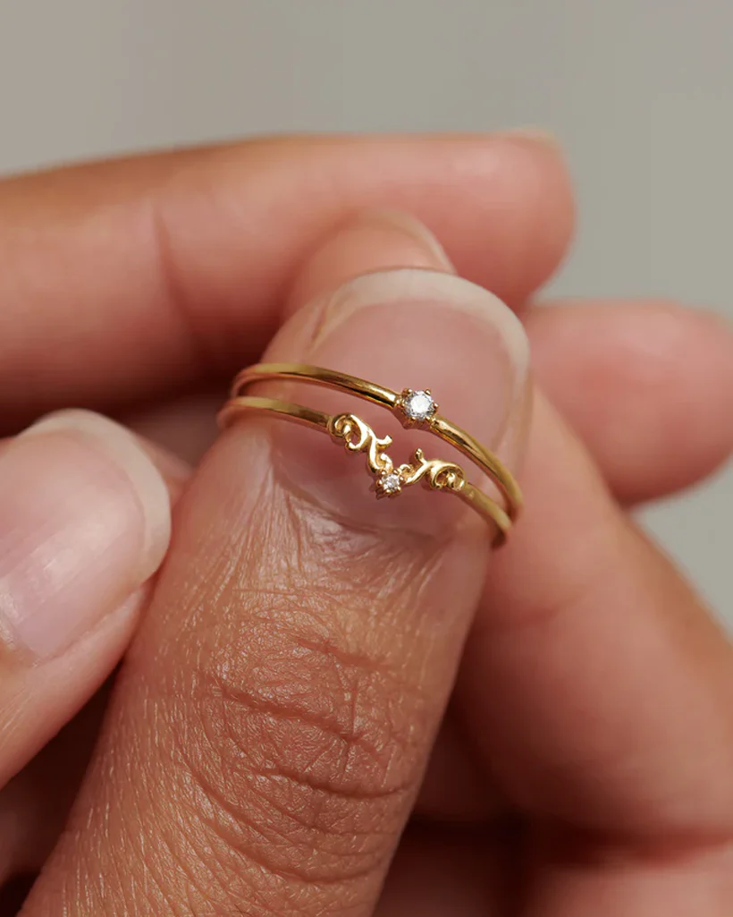 Alice Solid Gold Wishbone Ring - Image 2