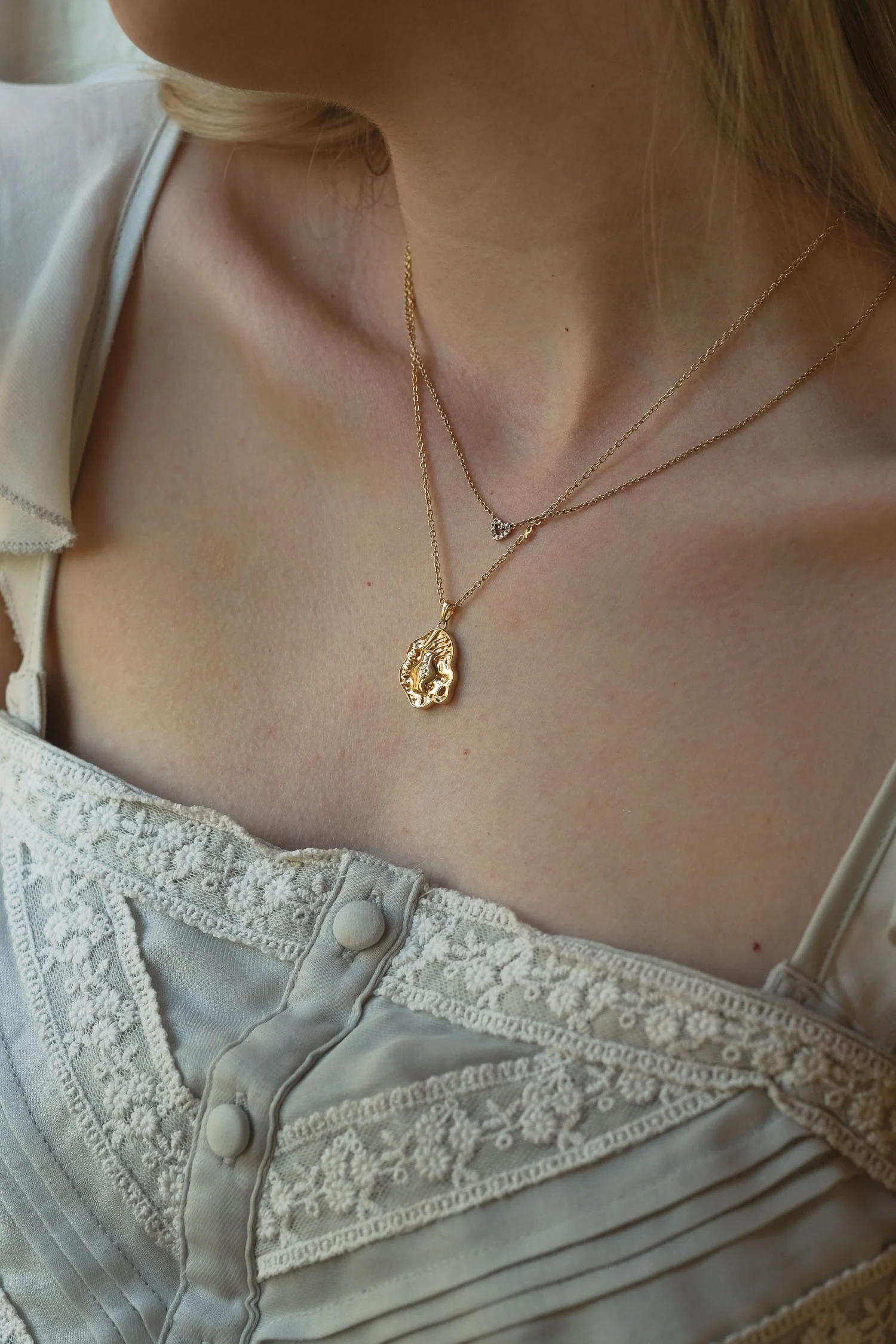 Aquarius II Zodiac Necklace - Image 3