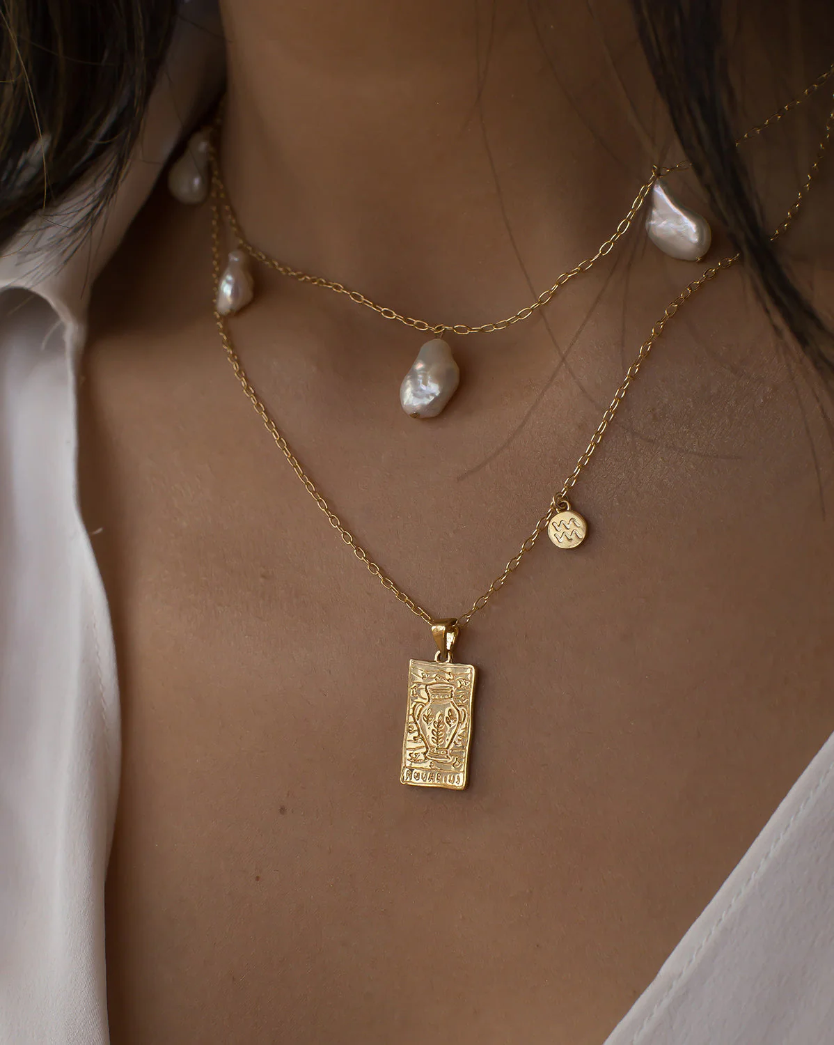 Aquarius Zodiac Necklace - Image 4