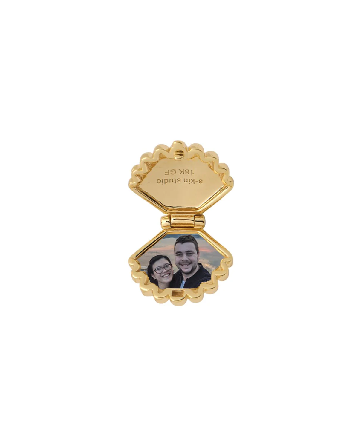 Ariel Shell Engravable Locket Necklace - Image 7