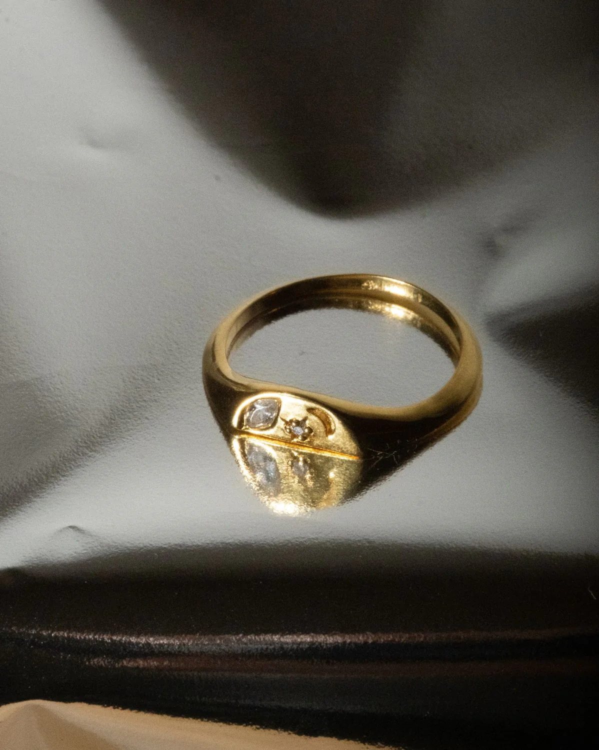 Ayla Half-Moon Signet Ring - Image 8