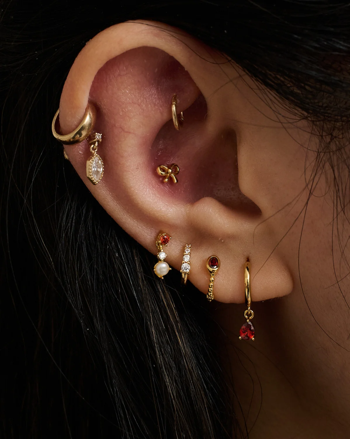 Clio Garnet Earrings Set - Image 4