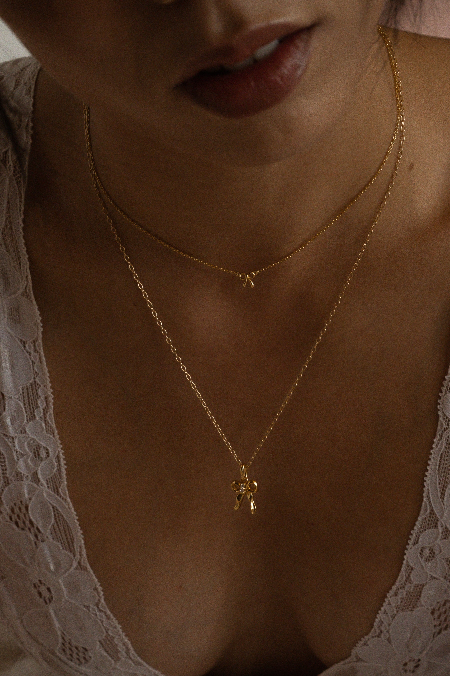 Dainty Bow Choker Necklace - Image 4