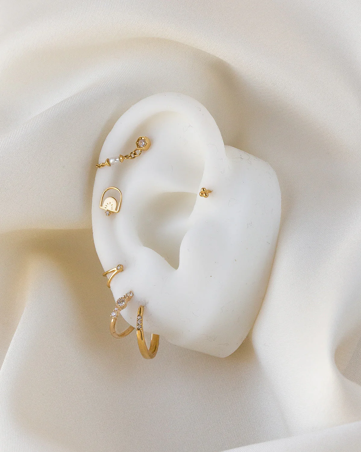 Delia Pearl Drop Stud - Image 3