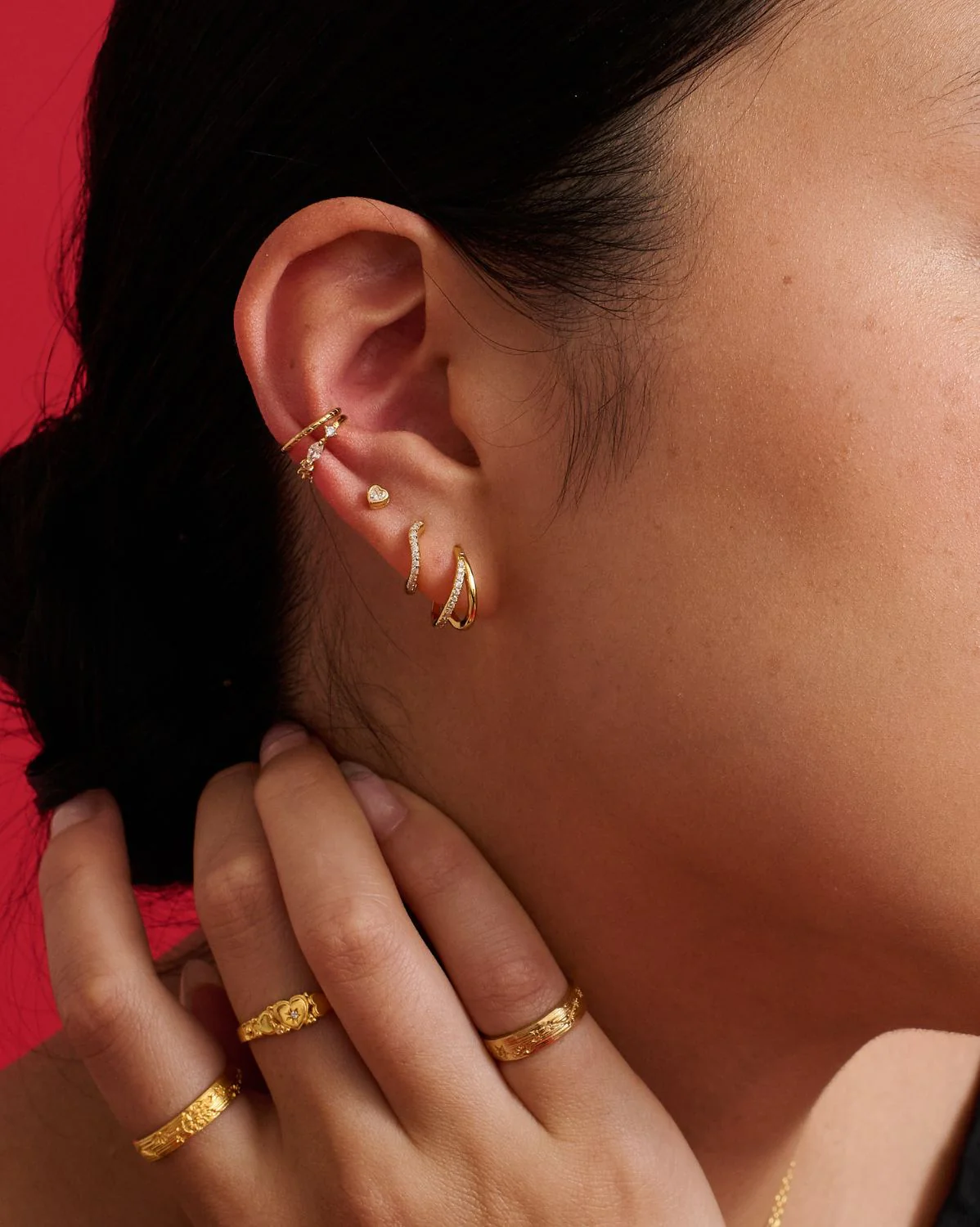 Faye Pave Clicker Hoops - Image 7