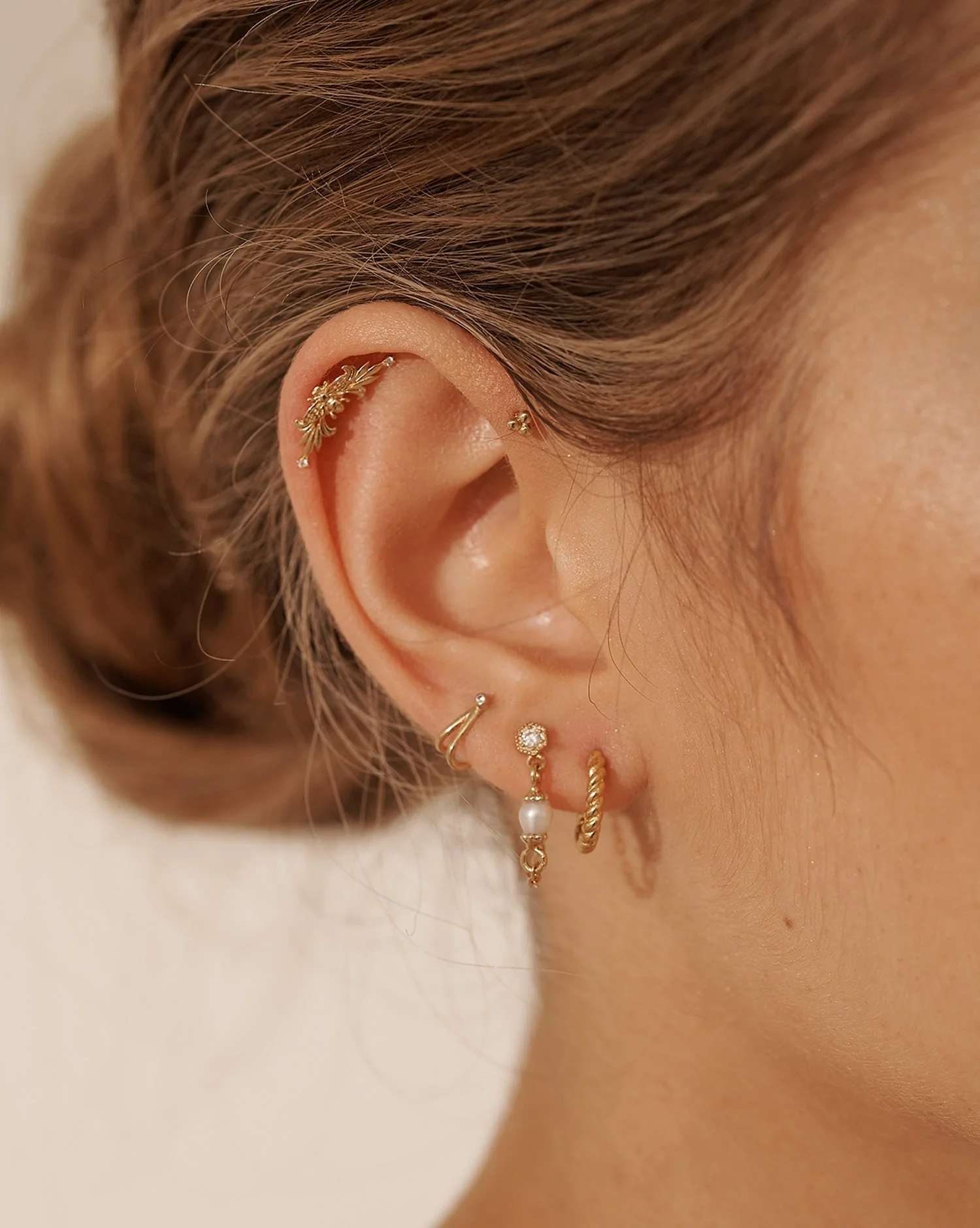 Faye Wishbone Single Stud - Image 7