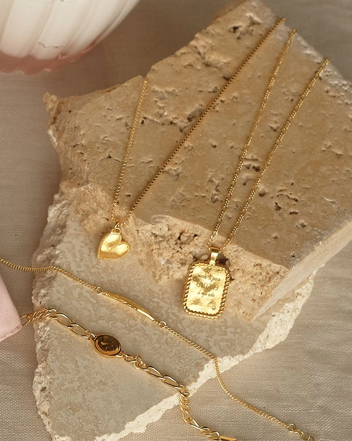 Flint Engravable Pendant Necklace - Image 6