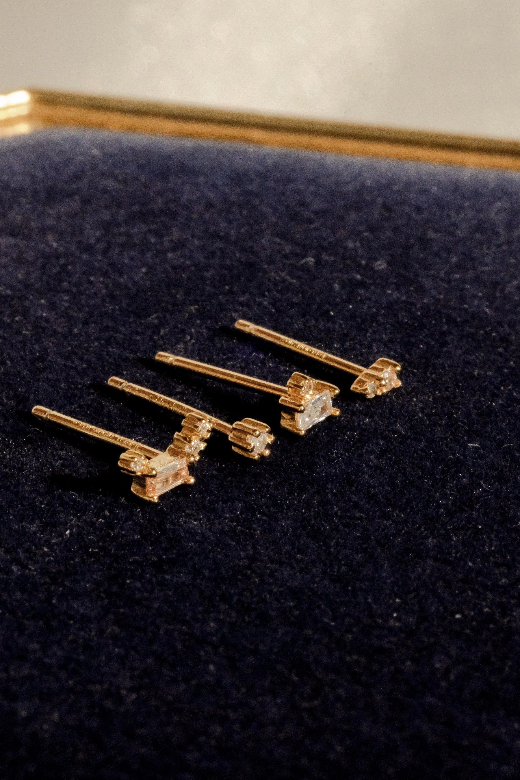 Gatsby Topaz Crystal Earrings Set - Image 8