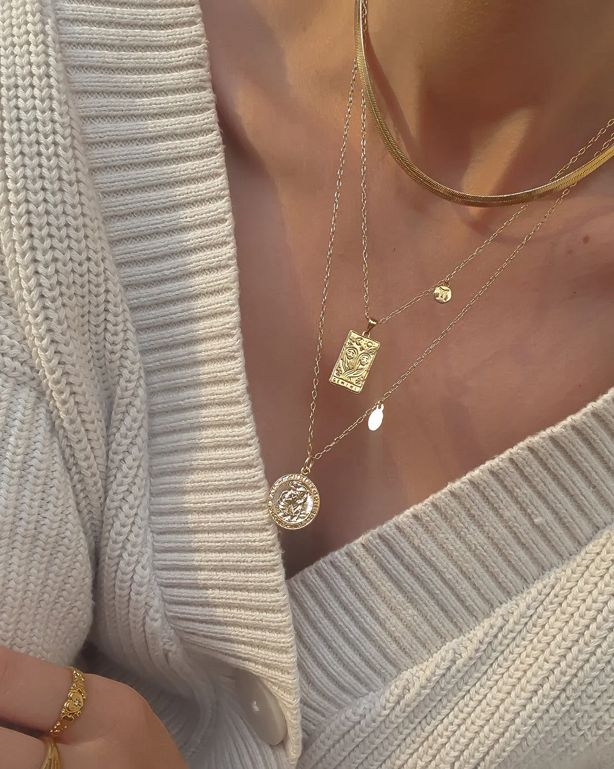 Gemini Zodiac Necklace - Image 6