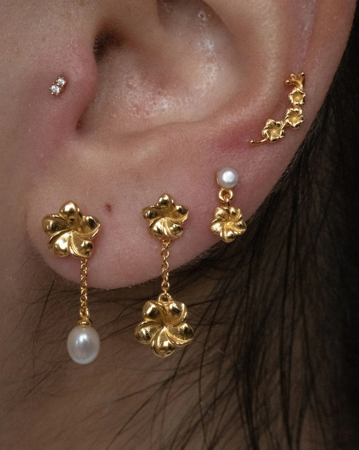 Hibiscus Flowers Earrings Set - Image 4
