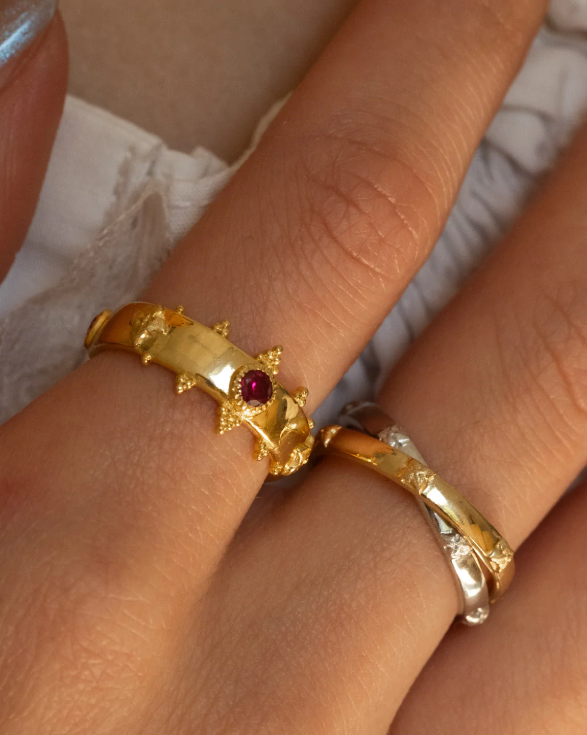 Howl Crown Ring - Image 4