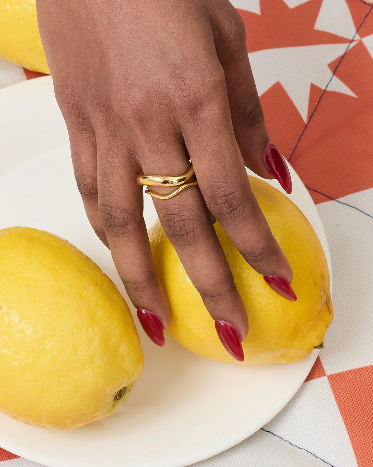Isla Chunky Wavy Ring - Image 2