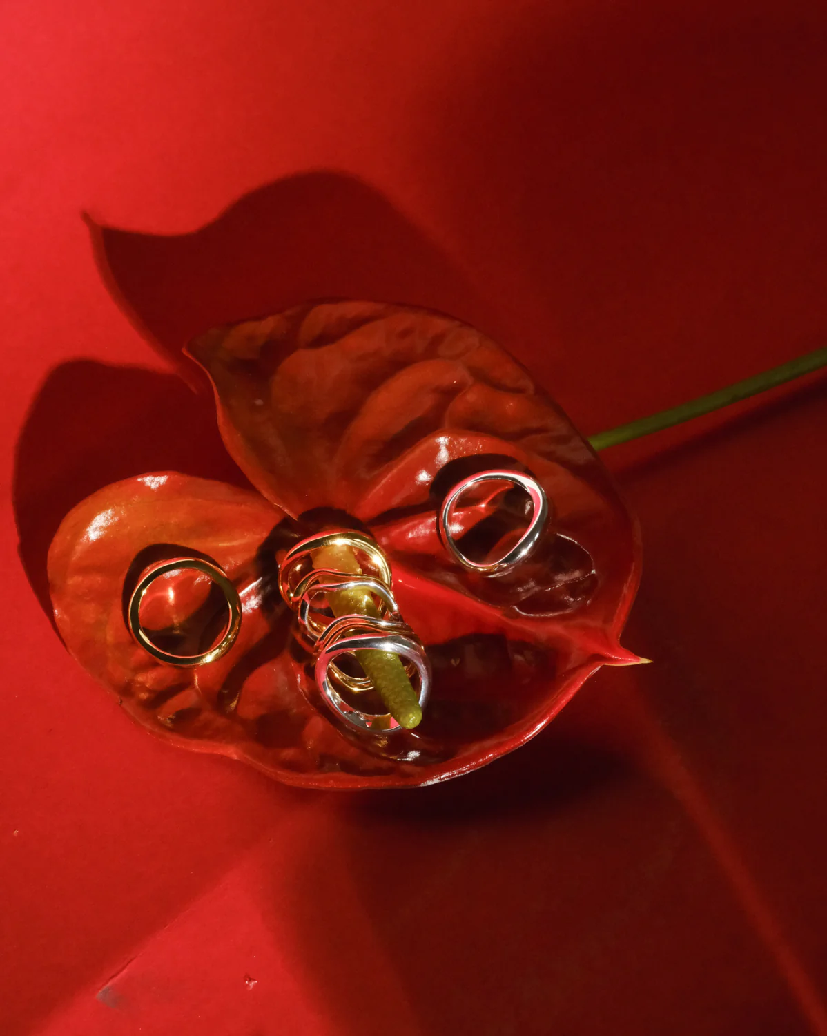 Isla Chunky Wavy Ring - Image 6