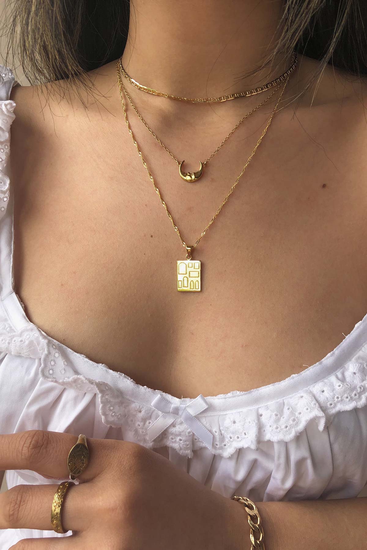 La Luna Pendant Necklace - Image 5