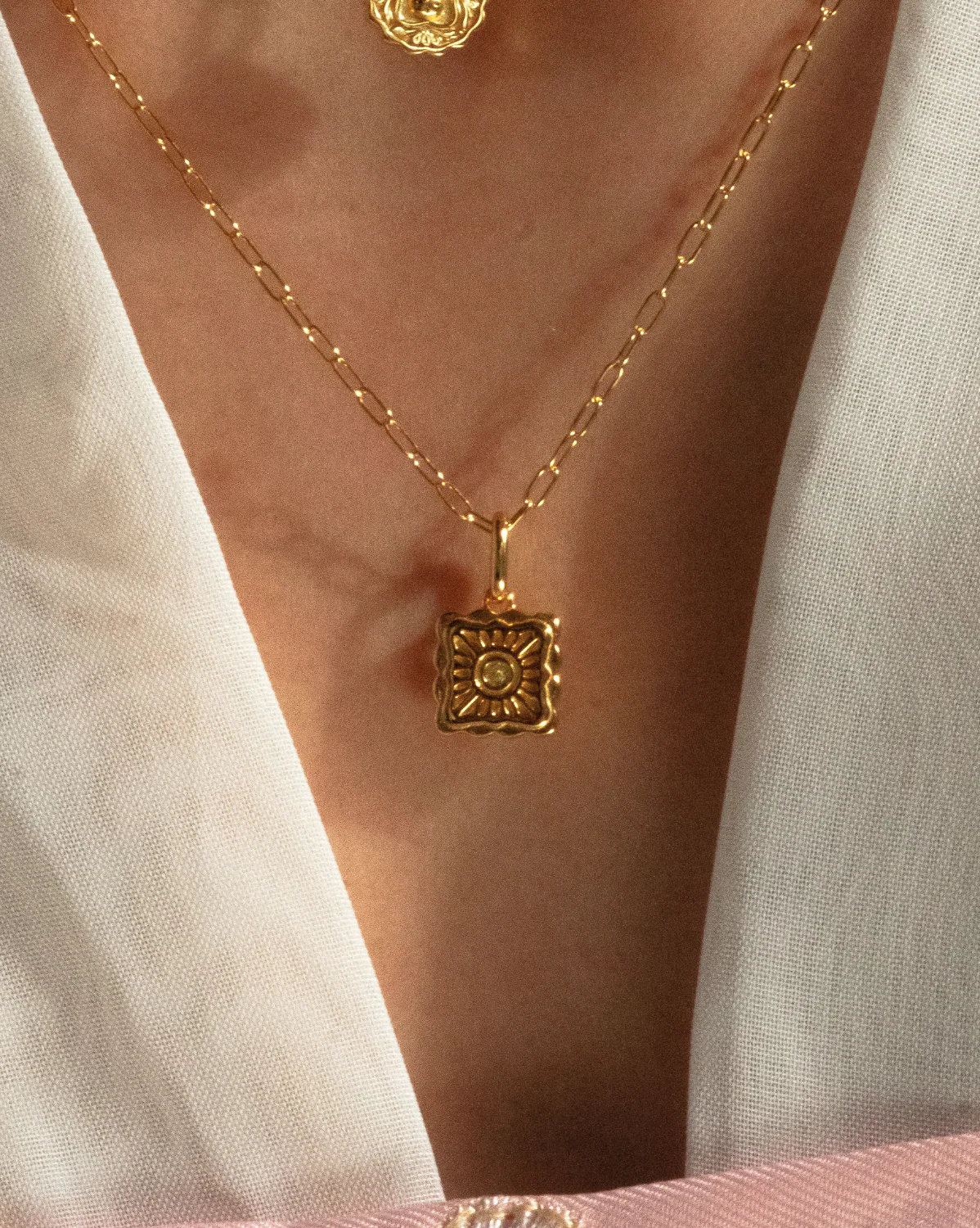 Liu Xin Square Mooncake Necklace - Image 4