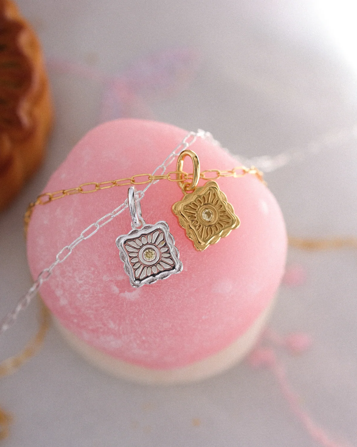 Liu Xin Square Mooncake Necklace - Image 6