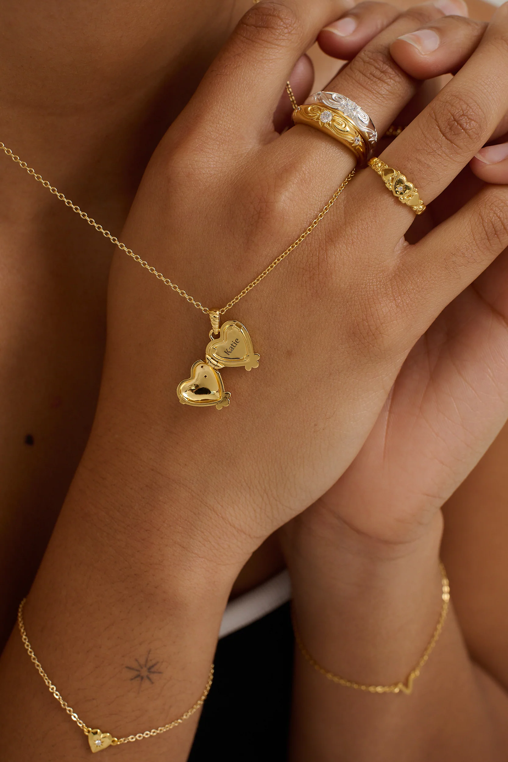 Love Heart Engravable Locket Necklace - Image 7