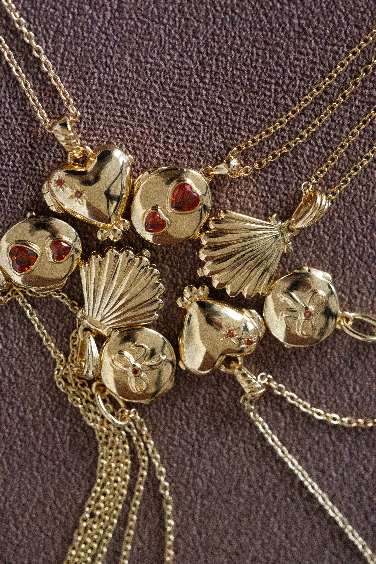 Ariel Shell Engravable Locket Necklace - Image 6