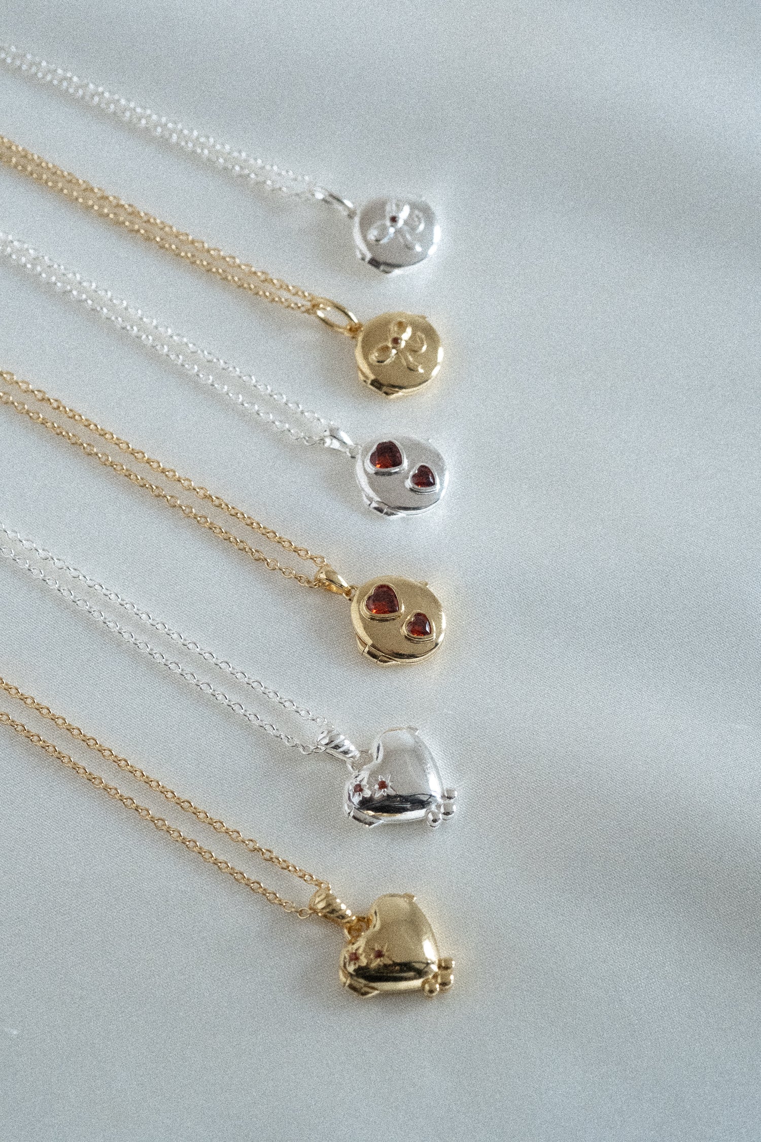 Love Heart Engravable Locket Pendant - 9k Solid Gold - Image 8