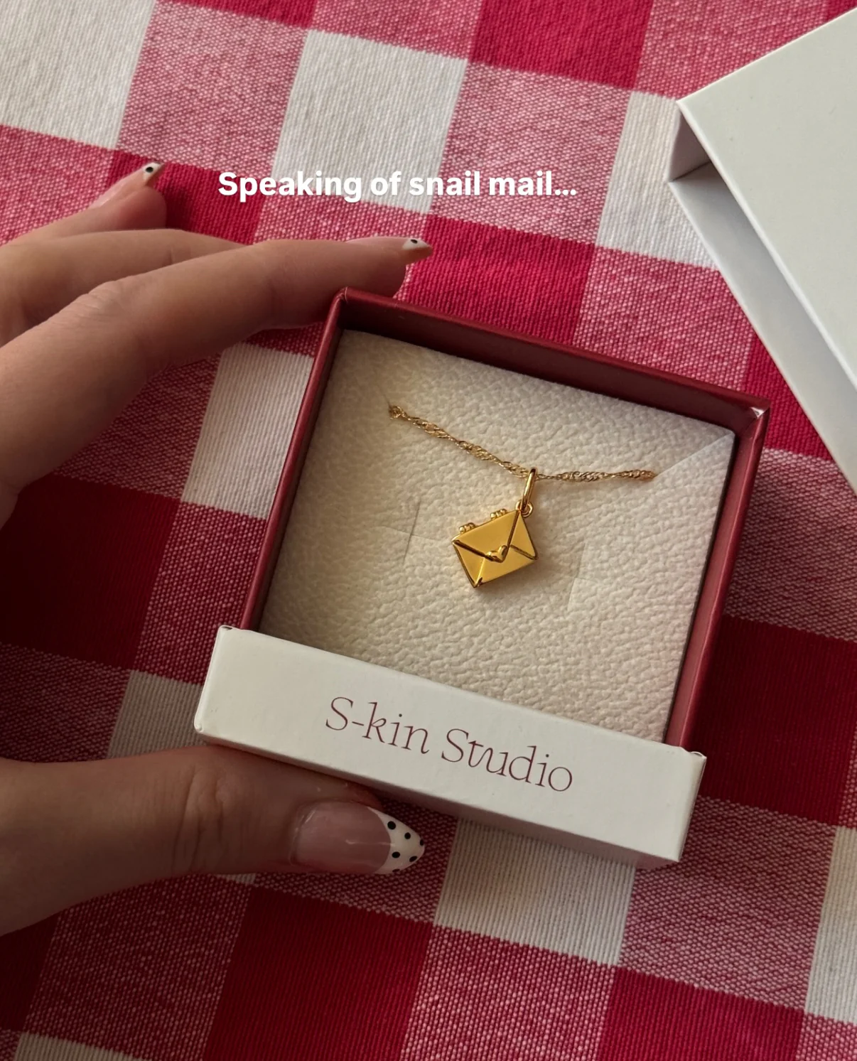 Love Letter Engraved Pendant - Image 12