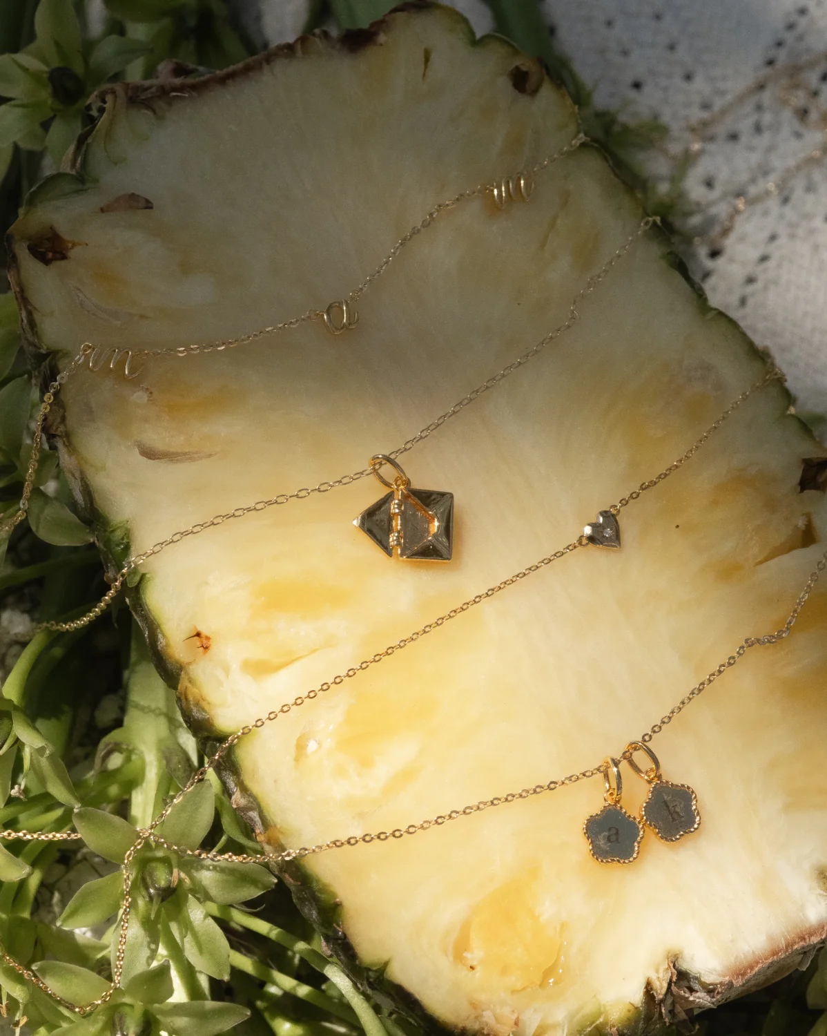 Love Letter Engraved Pendant - Image 6
