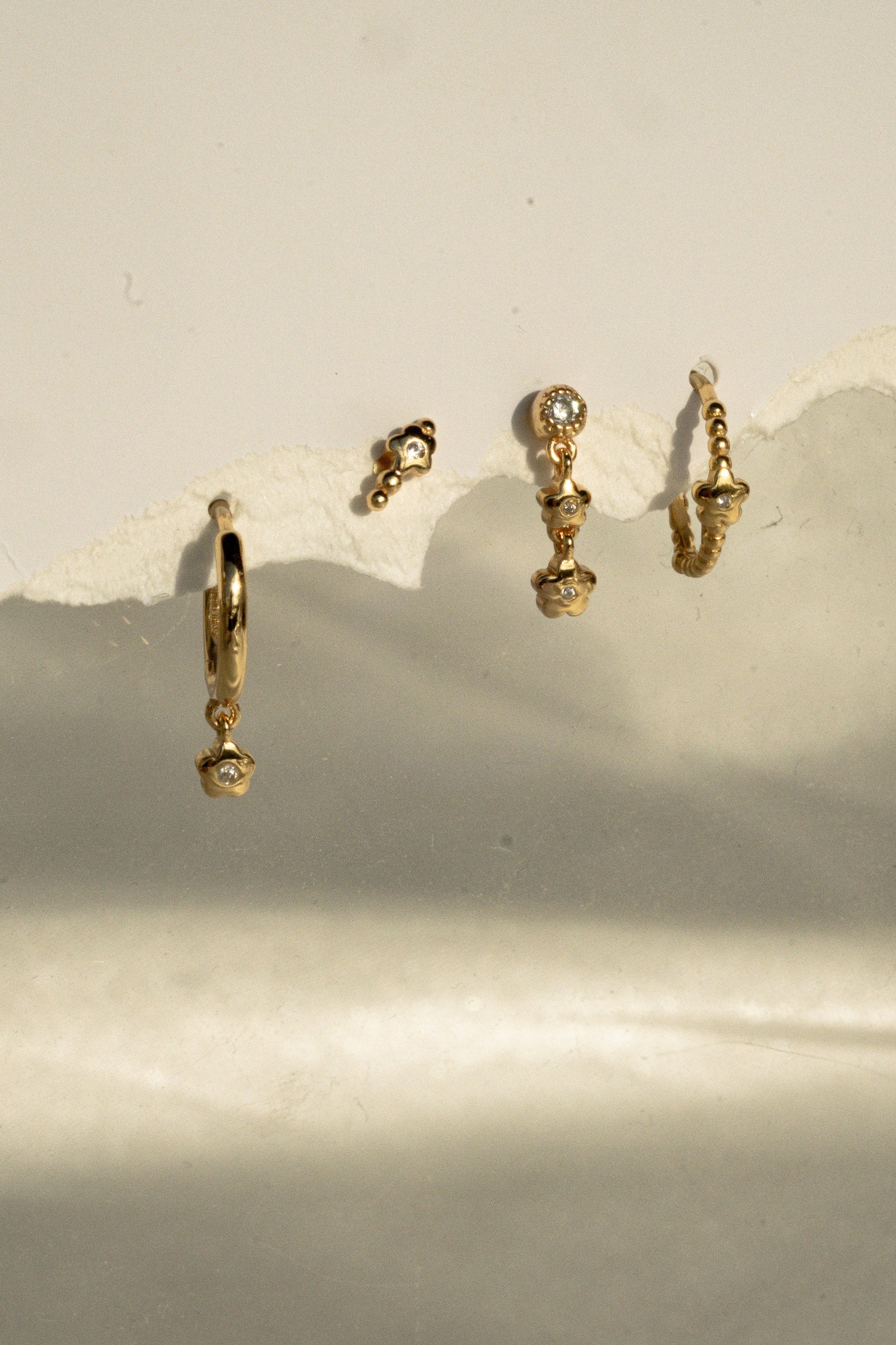 Lucille Flower Earrings Set - Image 10