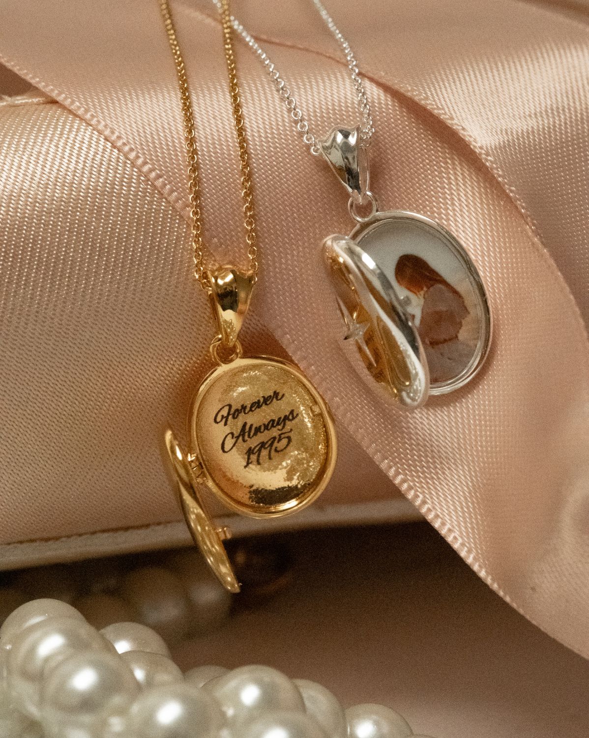 Maeve Oval Engravable Locket Necklace - Sterling Silver - Image 6