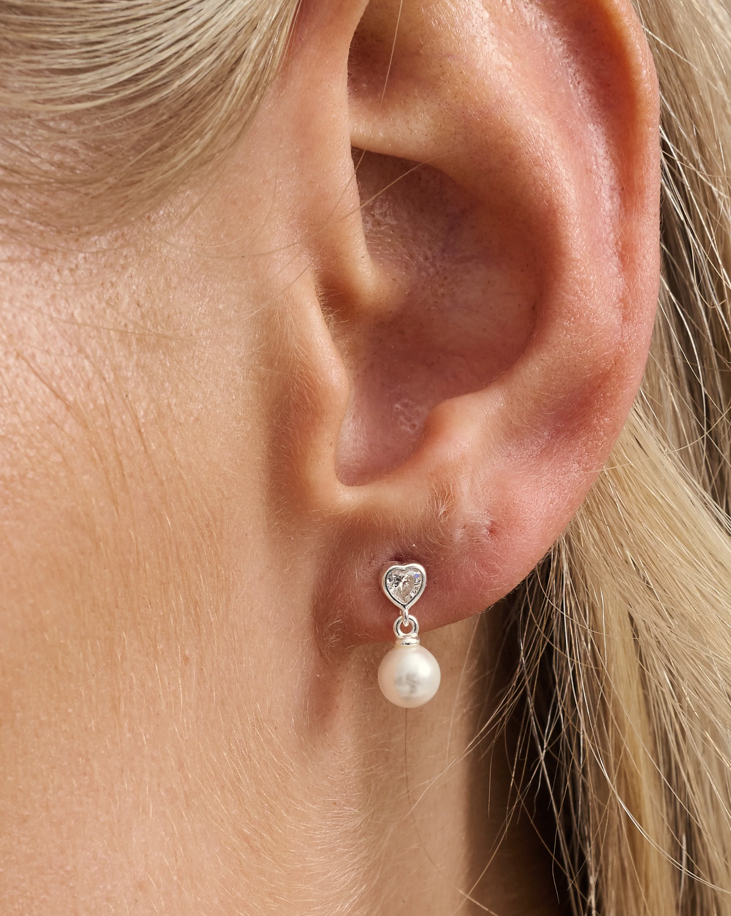 Motunui Heart Pearl Drop Studs - Sterling Silver - Image 9