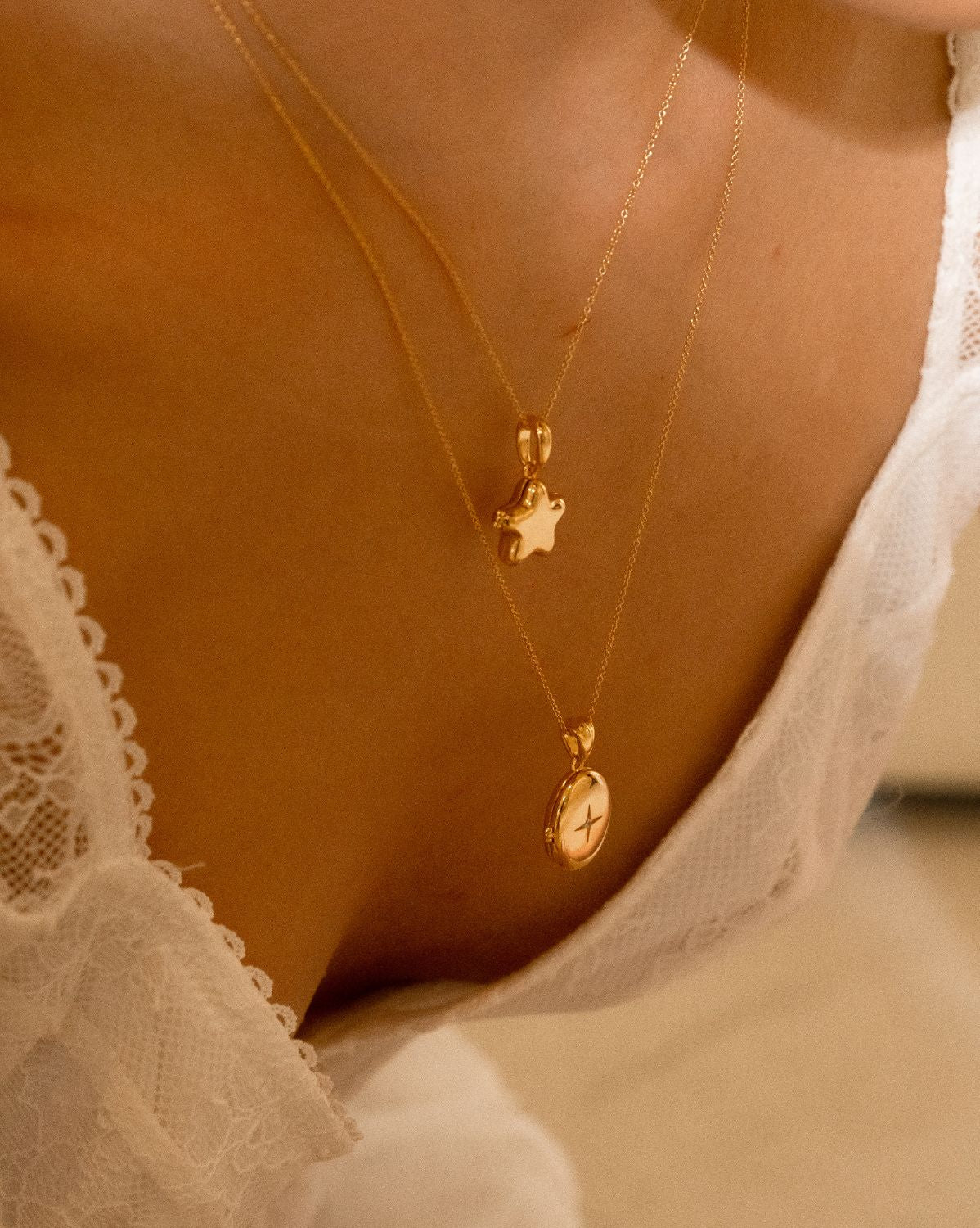 Polly’s Star Engravable Locket Necklace - Image 9