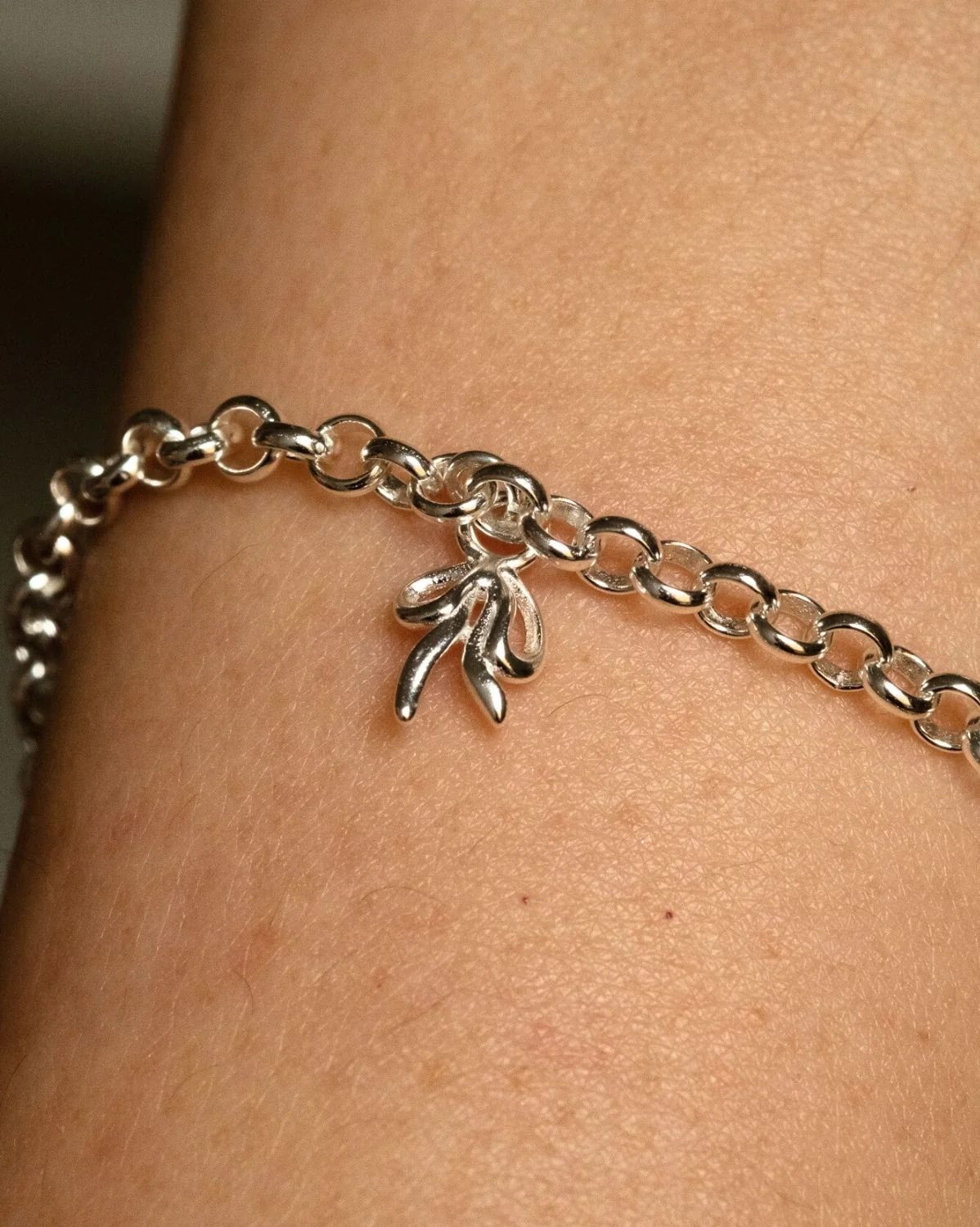 Ribbon Bow Charm - Sterling Silver - Image 2