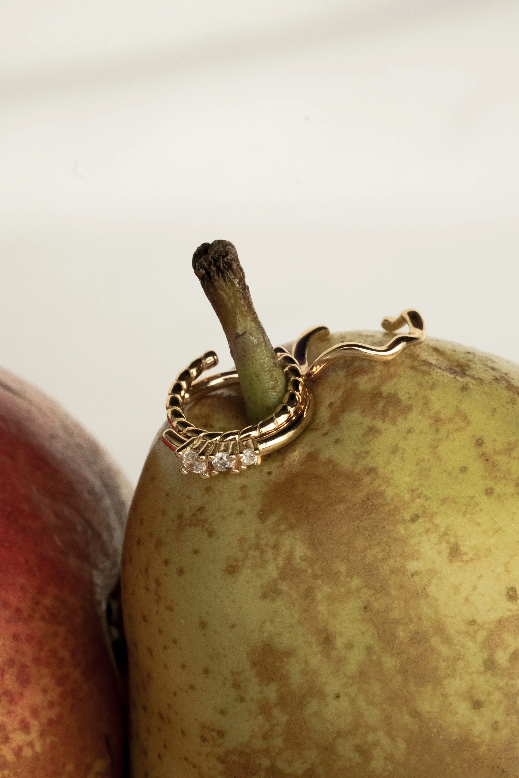 Ruth Minimal Ear Cuffs Set - Image 7