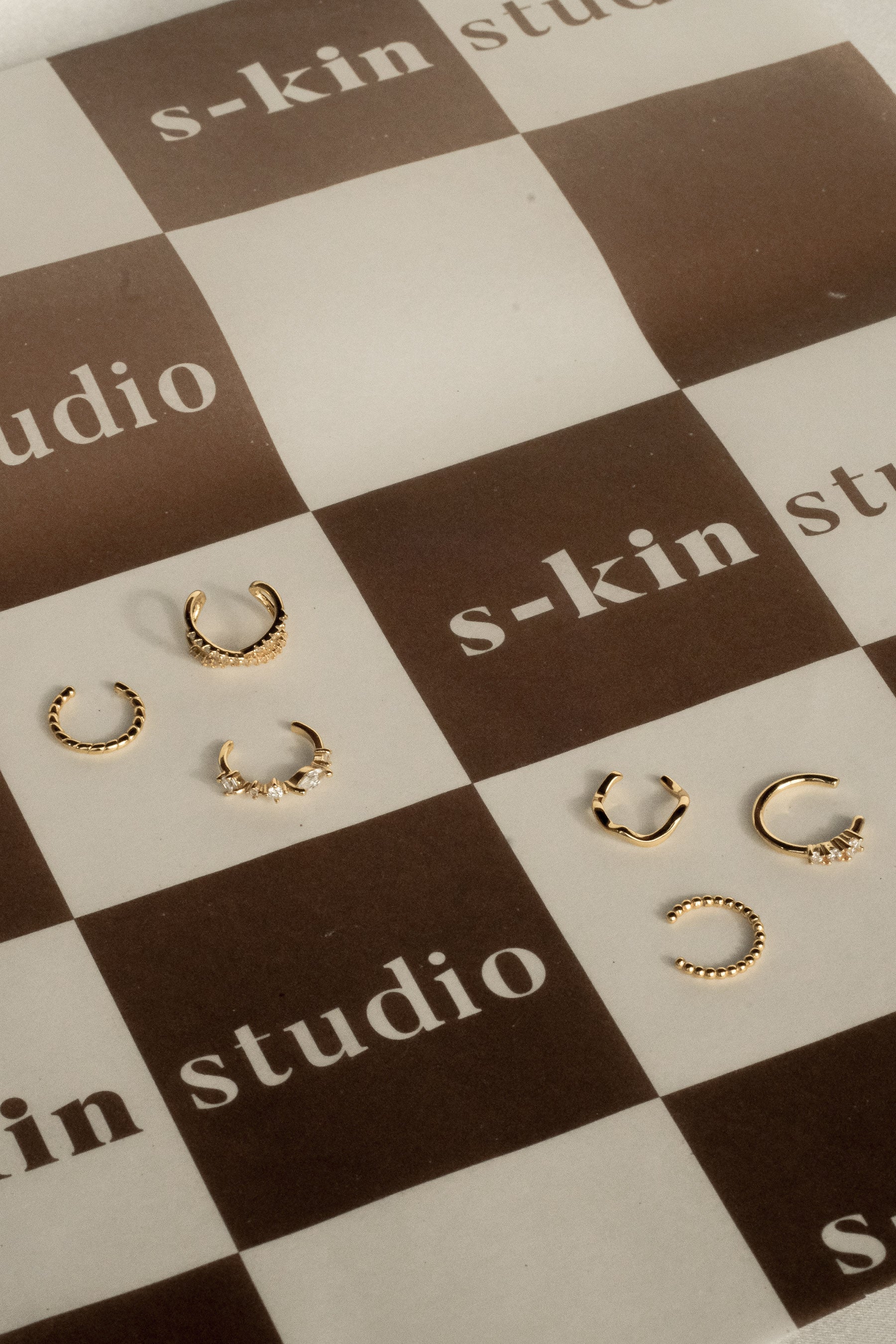 Ruth Minimal Ear Cuffs Set - Image 9