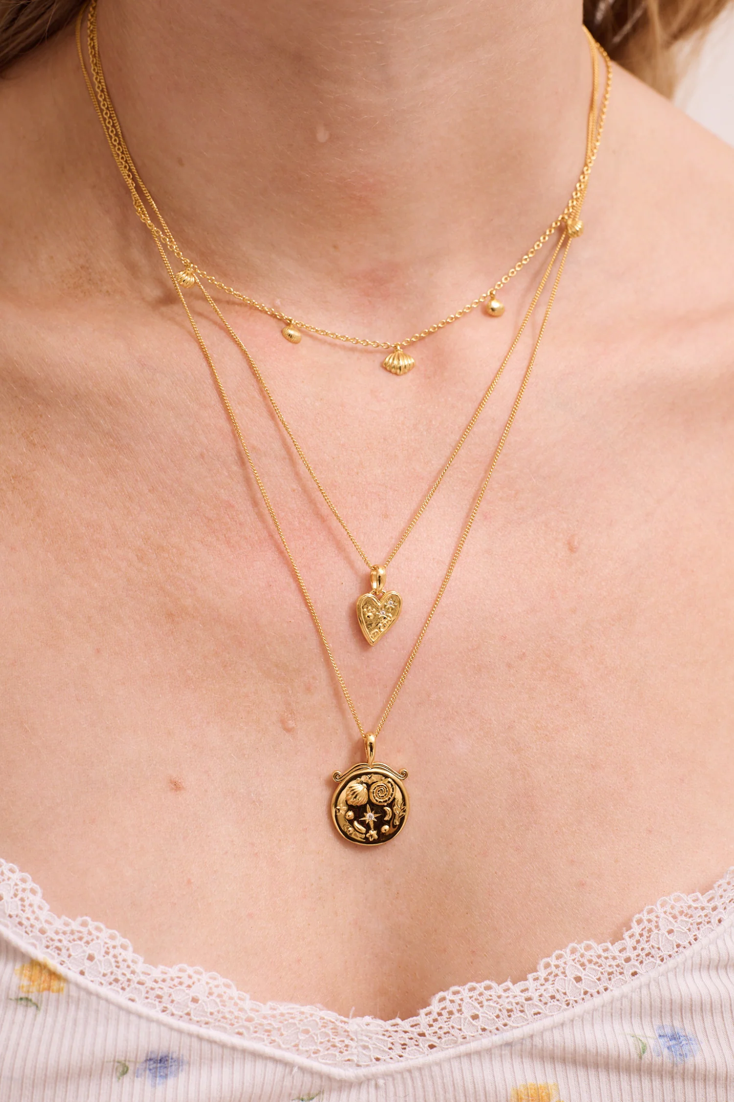 Shells On The Beach Necklace - Image 6