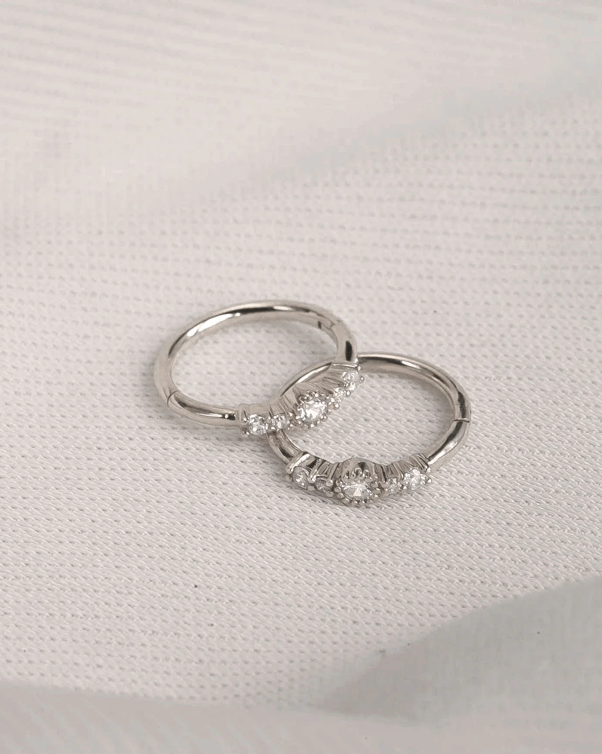 Siria Single Hoop - Sterling Silver - Image 5
