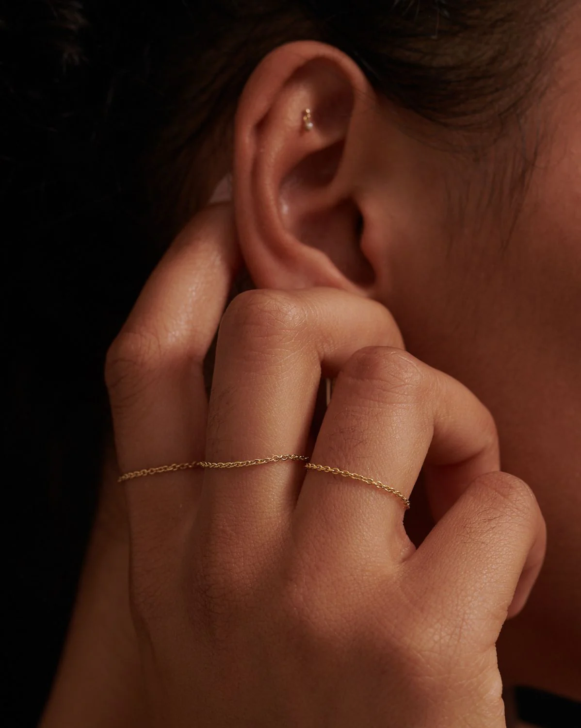 Solid Gold Minimal Chain Ring - Image 7