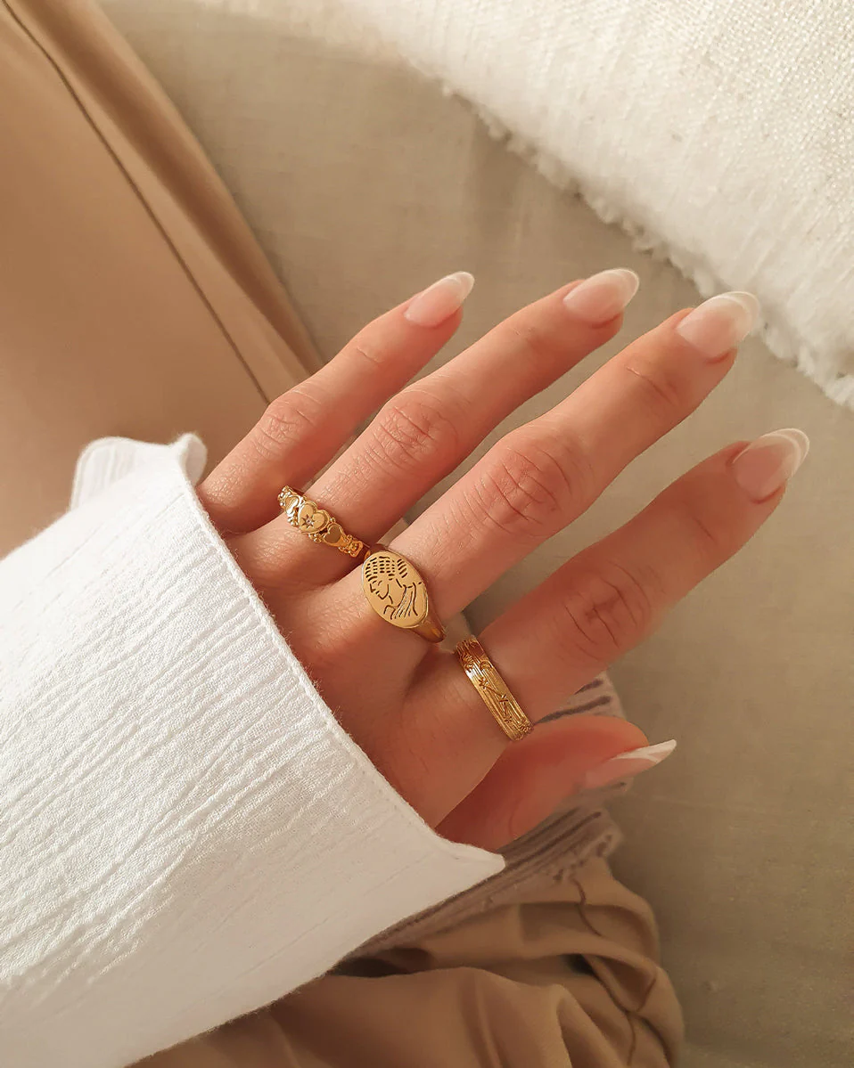 Solid Gold Dante Ring - Image 7