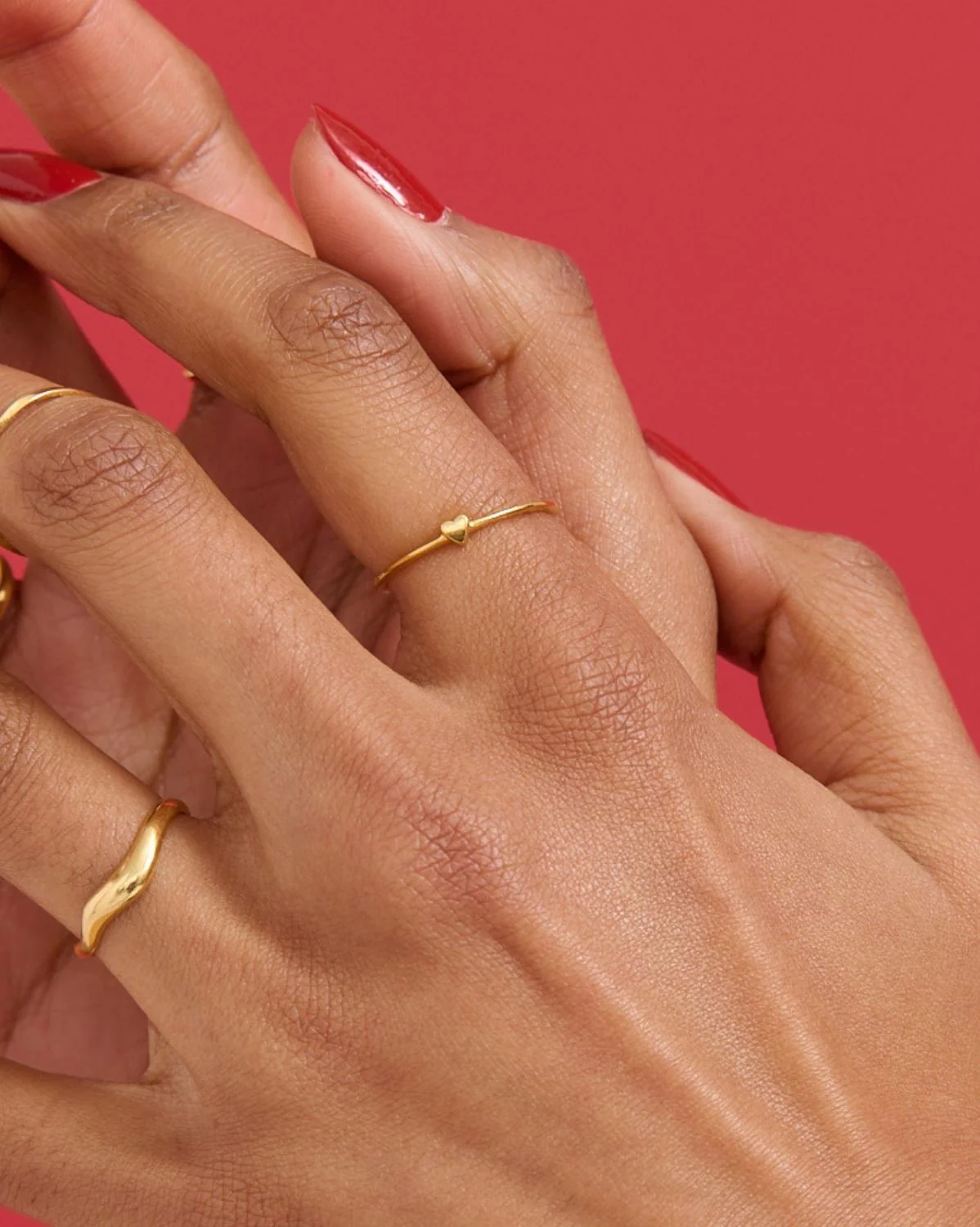 Solid Gold Lumi Heart Stacking Ring - Image 6