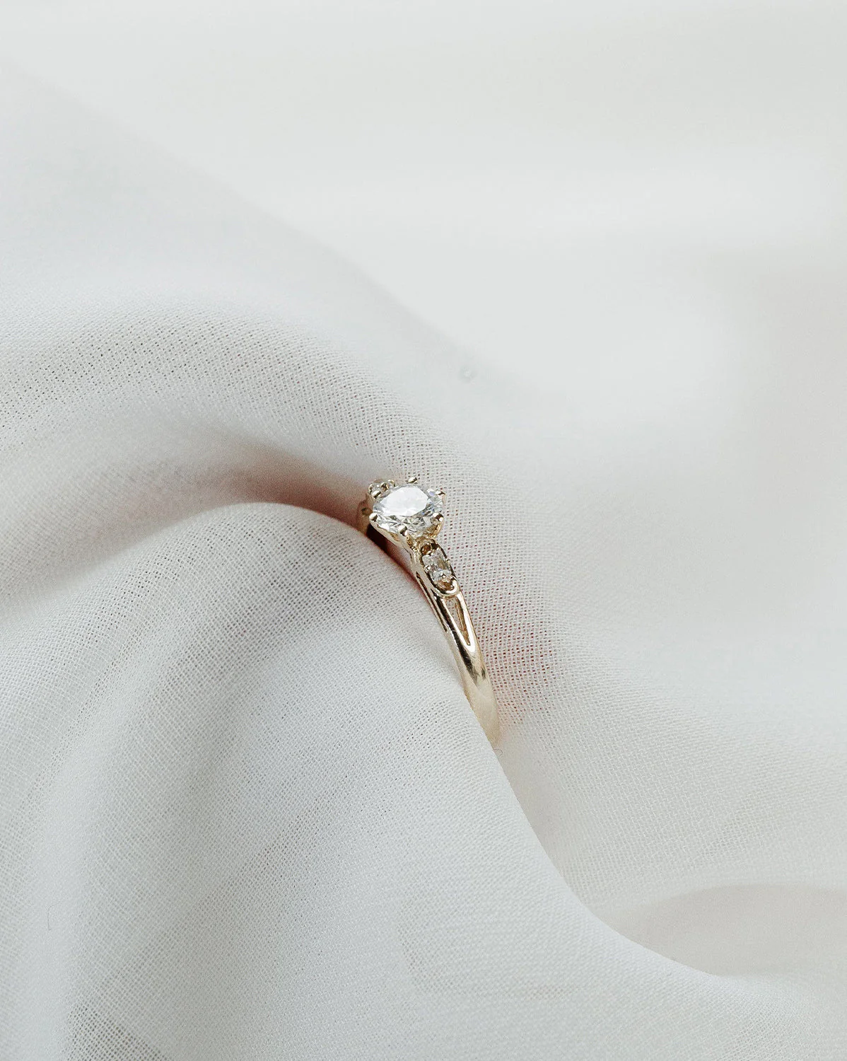 Solid Gold Nightingale Solitaire Ring - Image 5