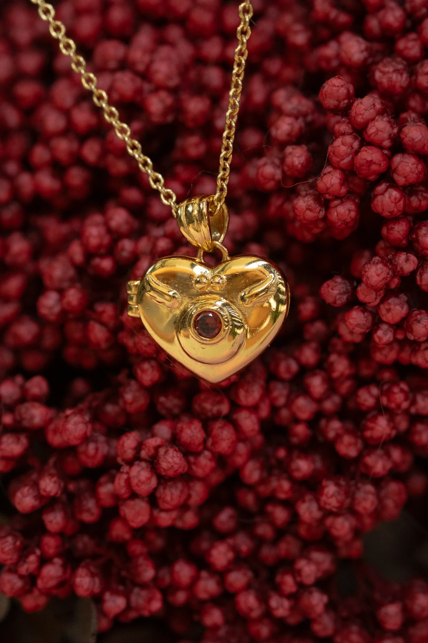 Solid Gold Sailor Moon Brooch Locket - Image 8