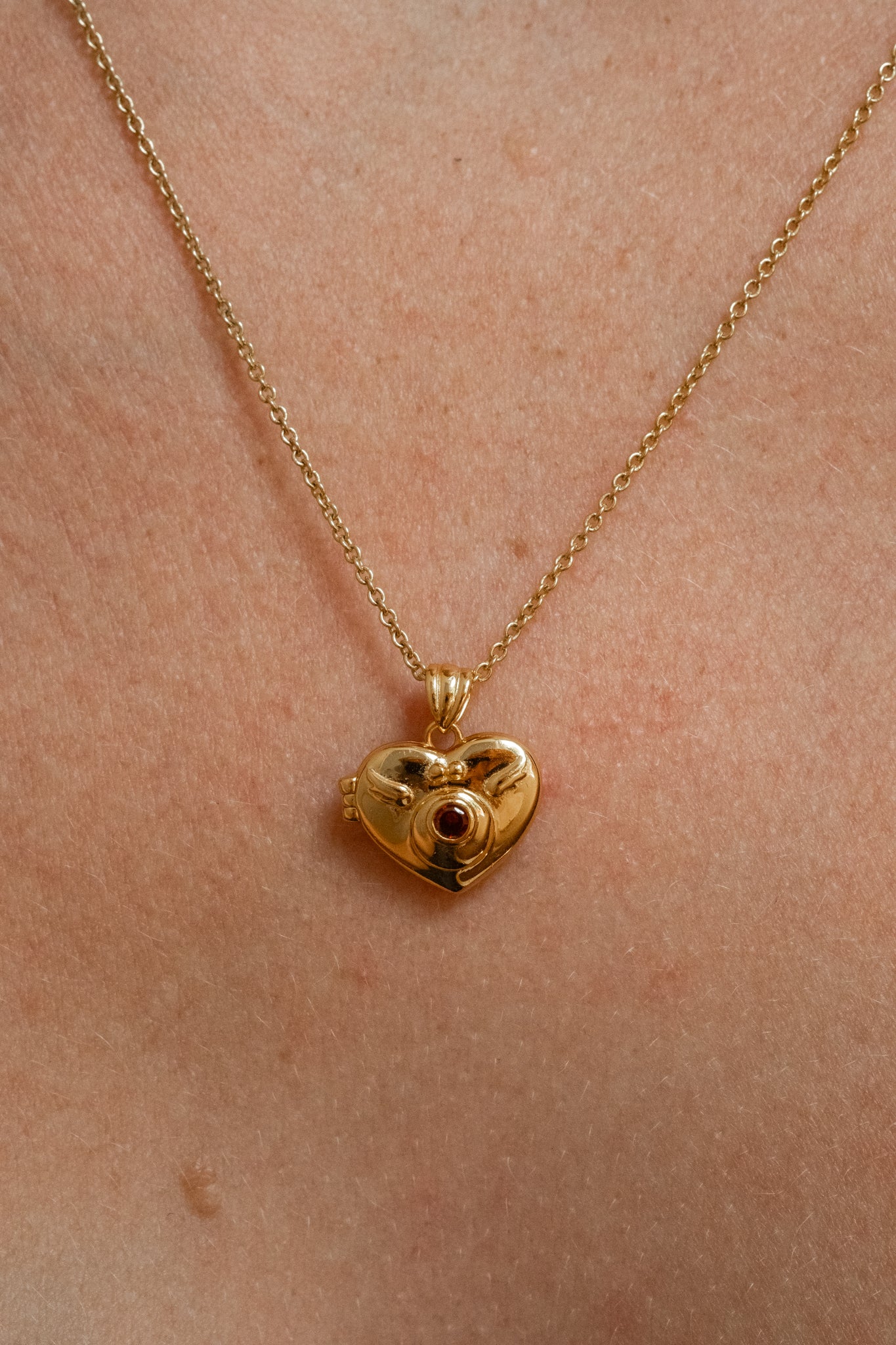 Solid Gold Sailor Moon Brooch Locket - Image 9