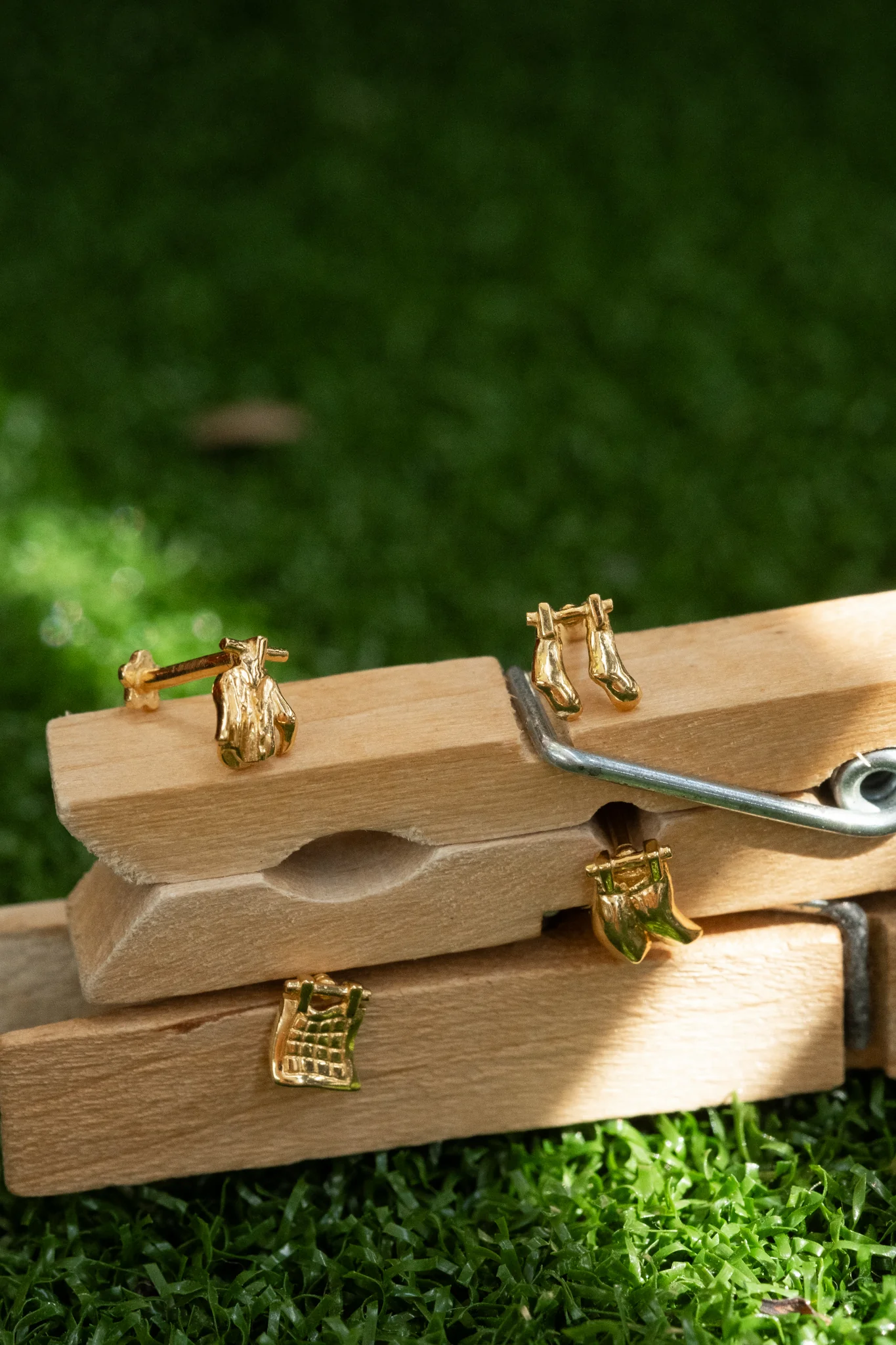 Washing Line Earring Set - Image 5