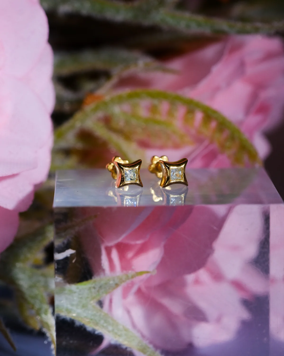 Sparkle Piercing - Aquamarine CZ ( March) - Image 5