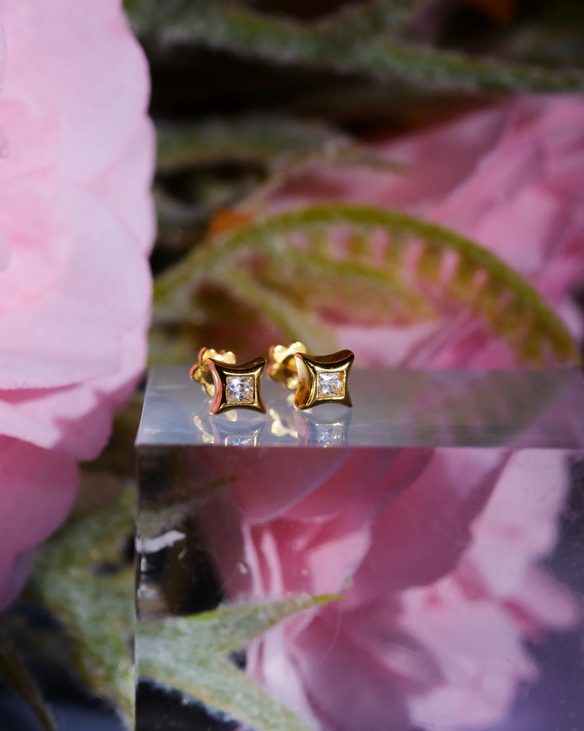 Sparkle Piercing - Diamond CZ (April) - Image 3