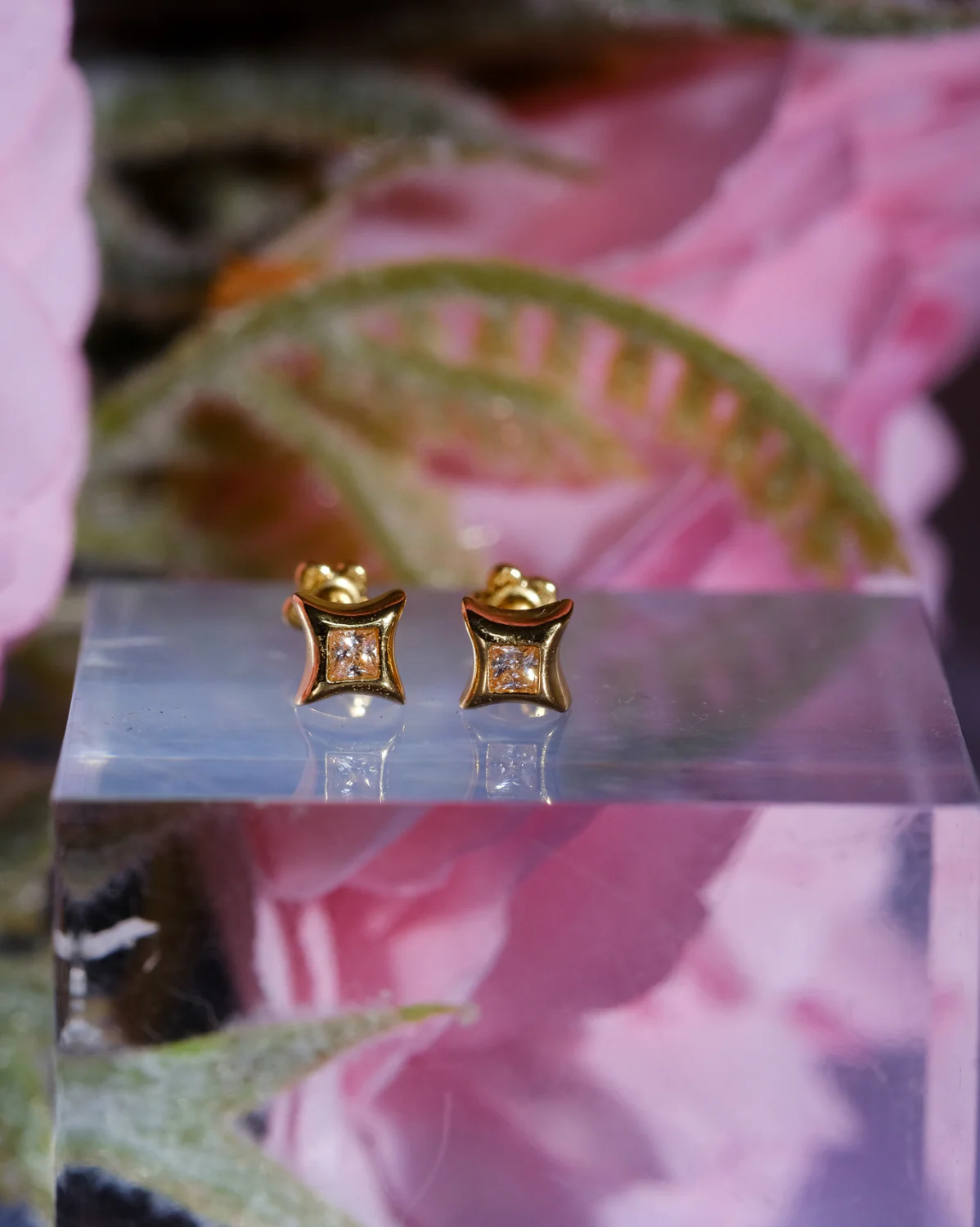 Sparkle Piercing - Soft Pink CZ (October) - Image 5